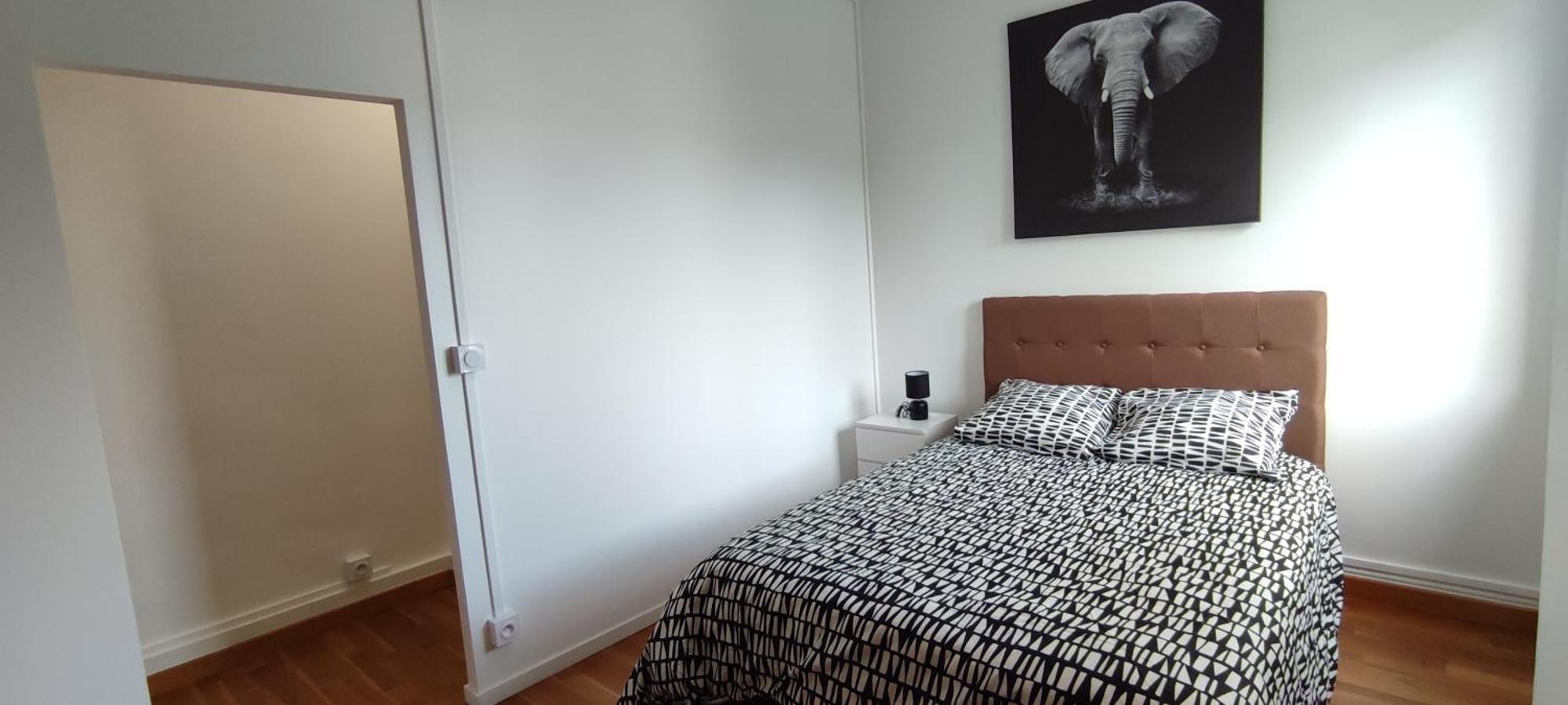 Maison Charmante Avec Patio ! Bourges Zewnętrze zdjęcie
